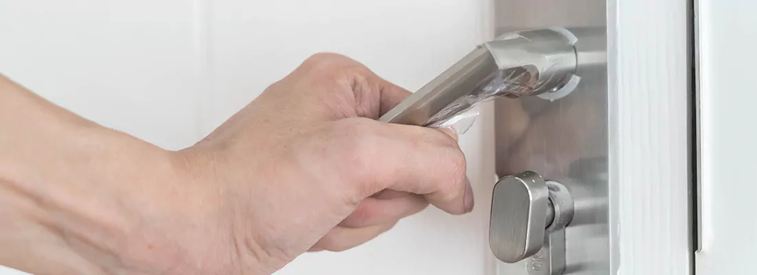 Expert Garage Door Opener Repair and Installation in The Crossings, FL