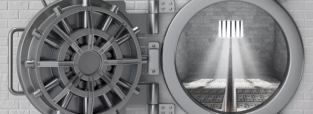 Vault Repair in The Crossings, FL